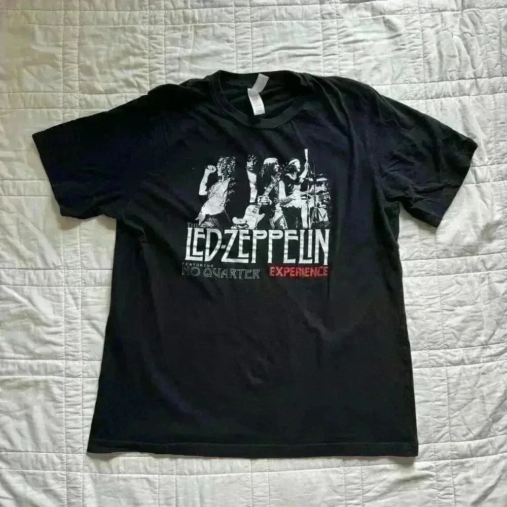 Led zeppelin ft no quarter band tee  graphic women’s large cotton‎ crewneck